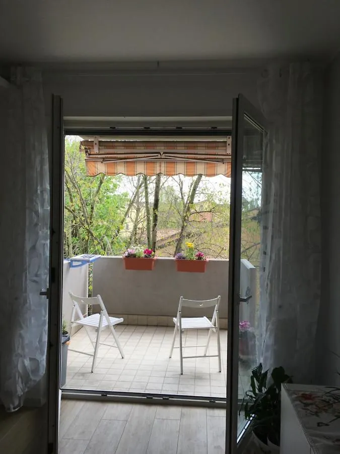 Appartamento Con Due Camere Da Letto E Free Park Verona