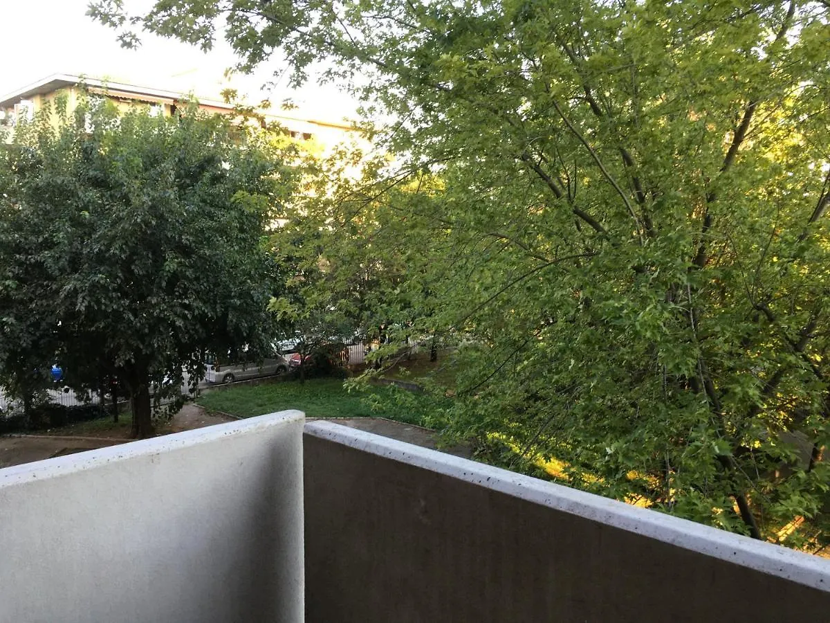 Appartamento Con Due Camere Da Letto E Free Park Verona