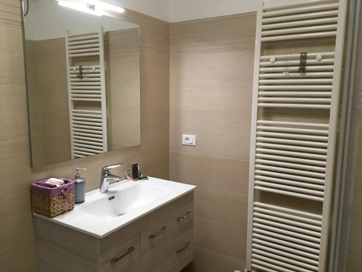Appartamento Con Due Camere Da Letto E Free Park Verona