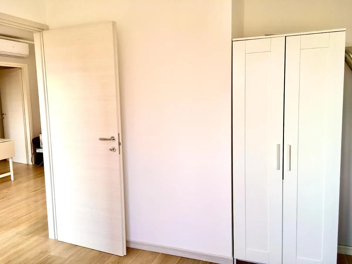 Daire Appartamento Con Due Camere Da Letto E Free Park Verona İtalya
